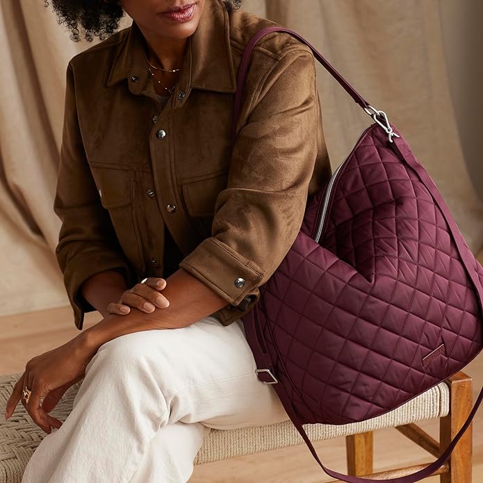 Big & Bold: Embrace the 5 Trending Styles of Oversized Bags This Season!