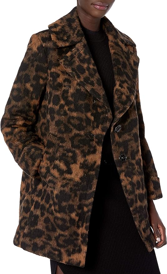 Maximalists Fashion: Elevate Your Style with Striking Statement Coats for Unforgettable Impressions